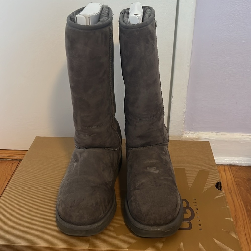 UGG CLASSIC TALL GREY